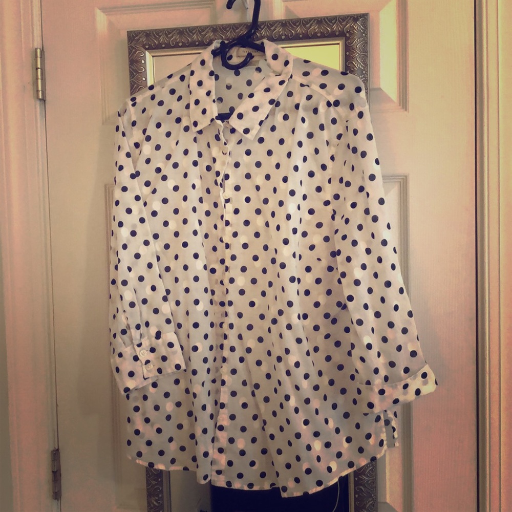 VanHeusen white and black dot button down shirt